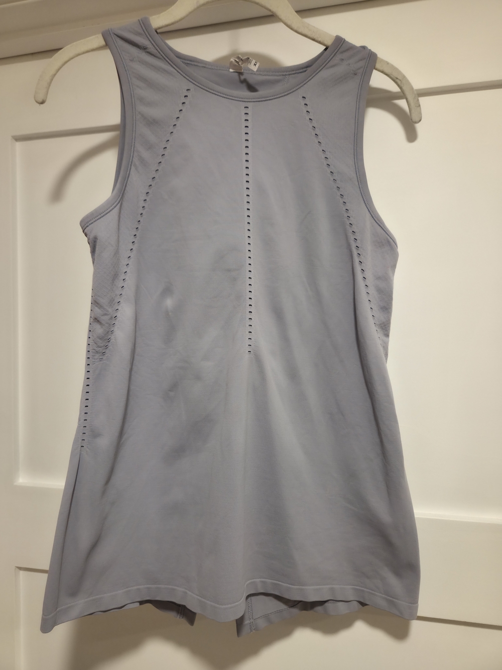 Athleta Foothill Seamless Split Back Tank Top Perforated Periwinkle Gray XS